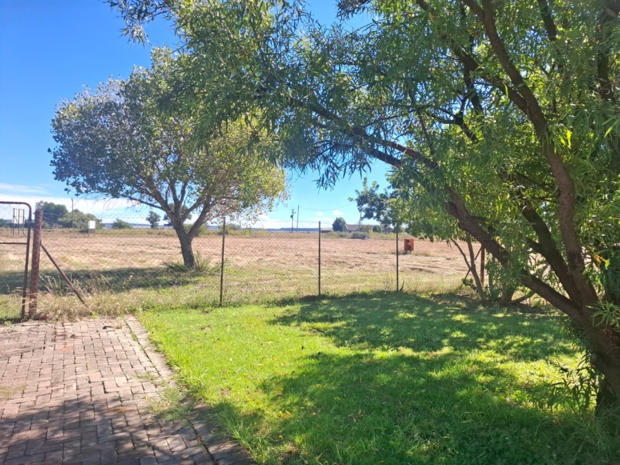 Commercial Property for Sale in Roodewal Free State